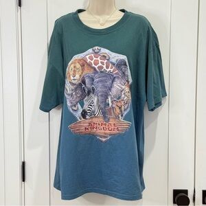 Vintage Disney World Animal Kingdom T-Shirt Ombre Green Animal Graphic Size 1X